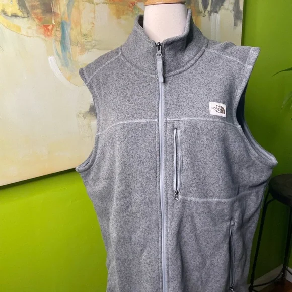 The north face vest - Picture 2 of 2